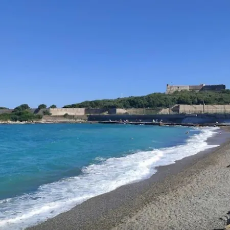 La Louisiane Yourhosthelper Antibes